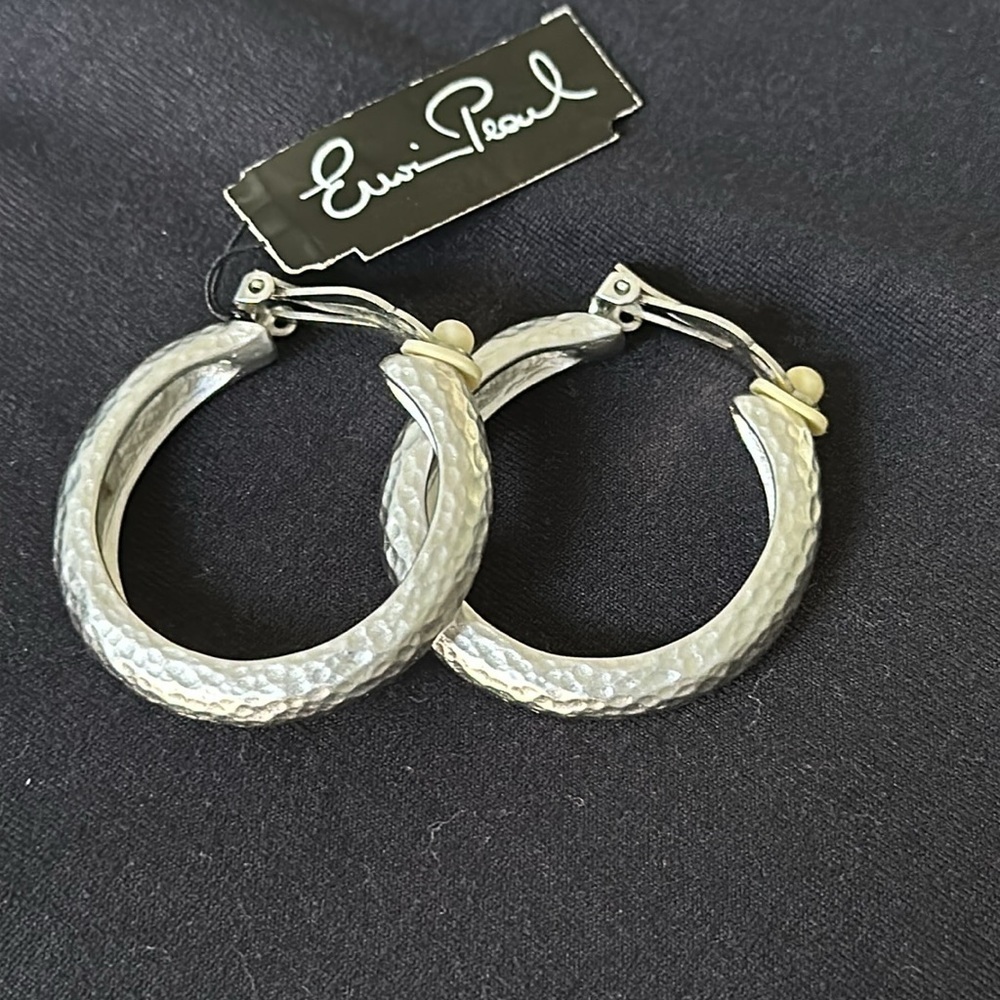 Erwin Pearl NWT vintage hammered silver clip on hoop earrings made in USA